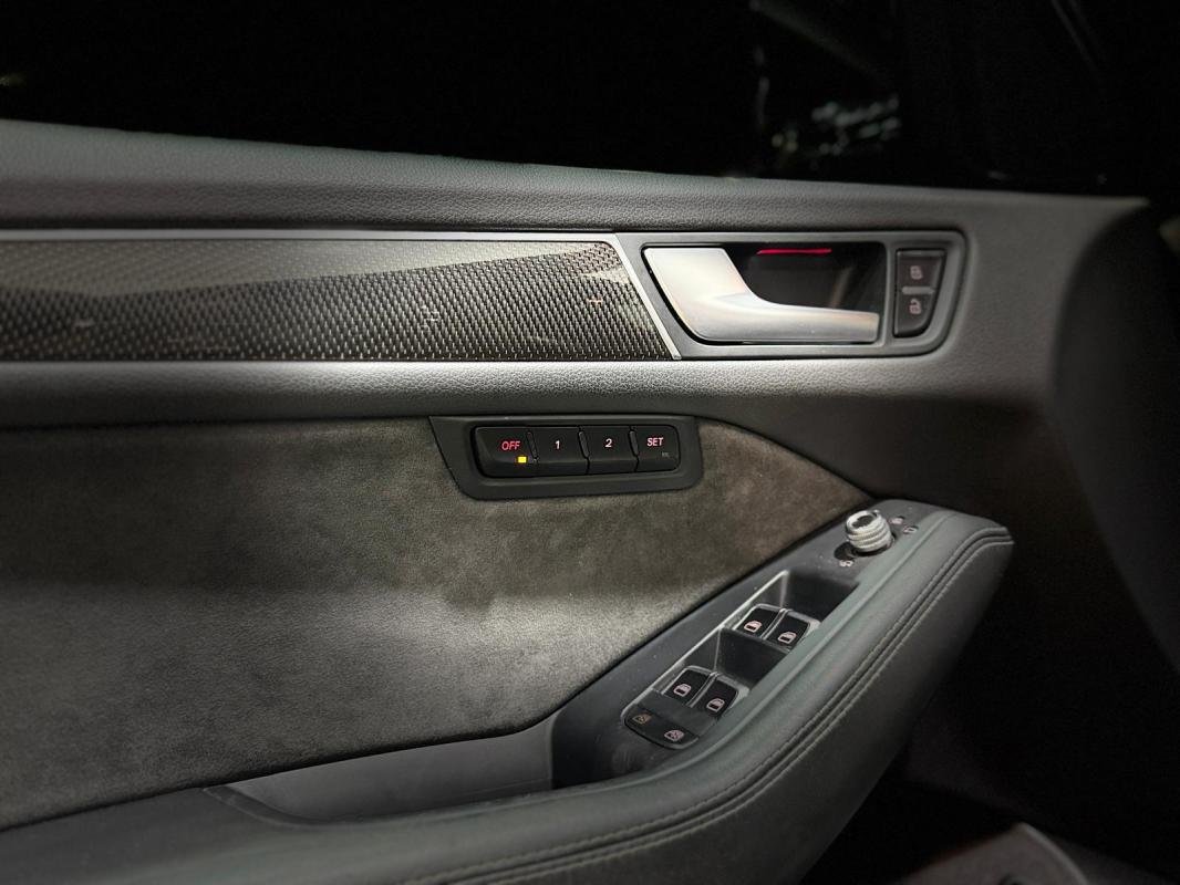 Audi SQ5 - Photo 17