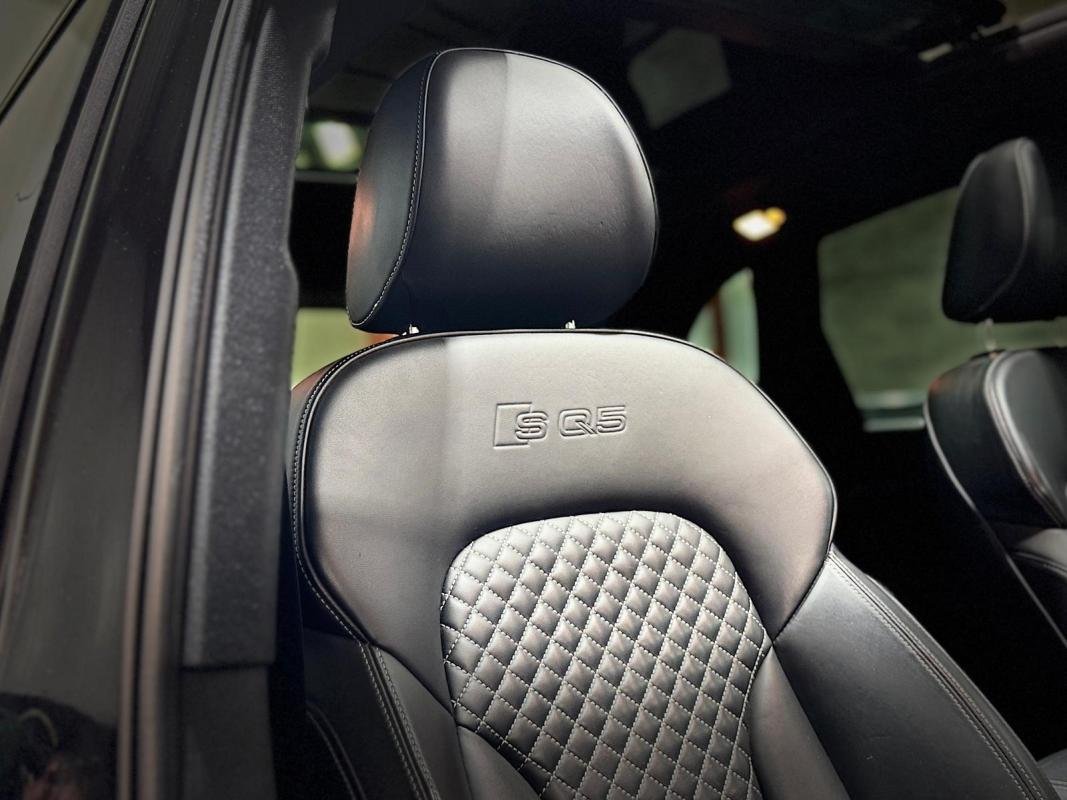 Audi SQ5 - Photo 18