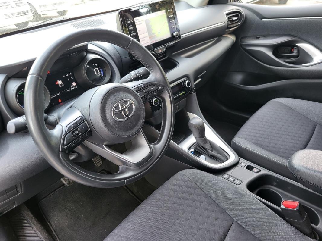 Toyota Yaris - Photo 8