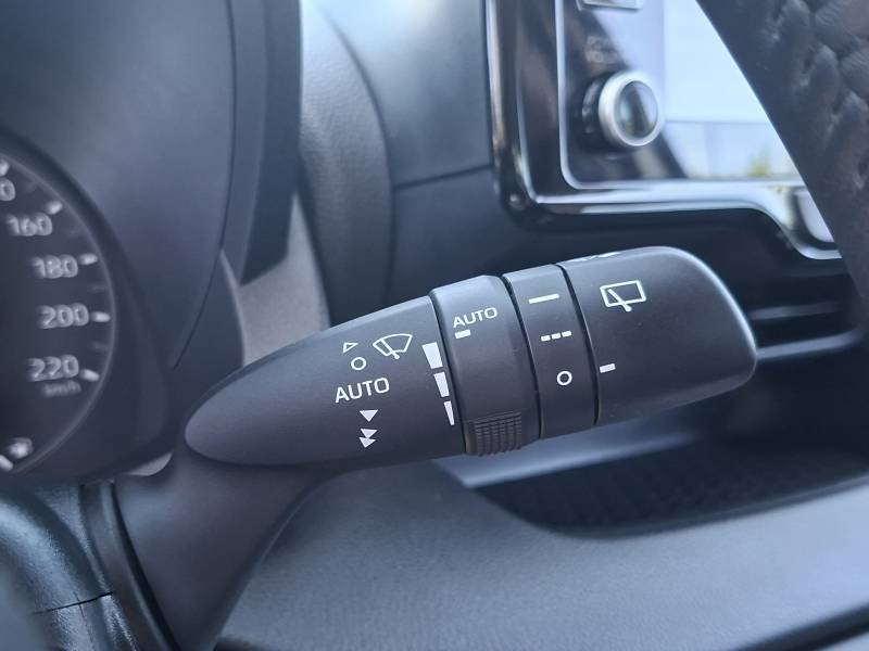 Toyota Yaris - Photo 13