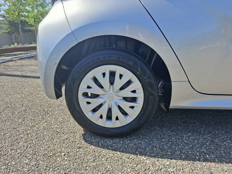 Toyota Yaris - Photo 5