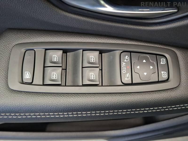 Renault Scénic - Photo 30