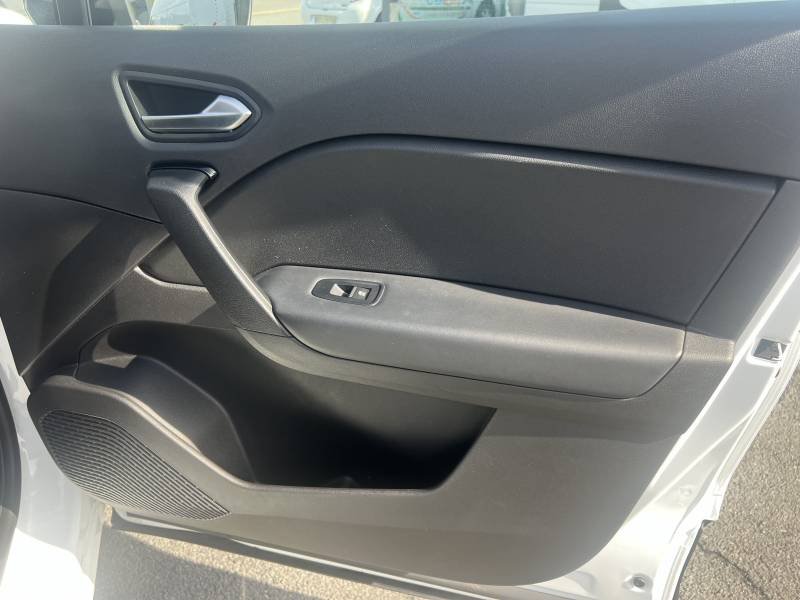 Renault Captur - Photo 12