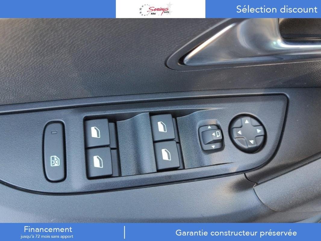 Peugeot 2008 - Photo 31