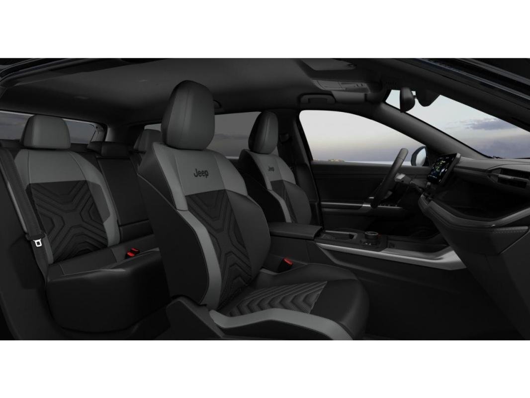 Jeep Compass - Photo 4