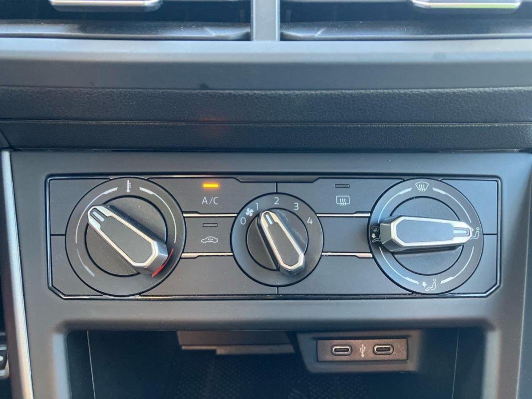 Volkswagen Polo - Photo 19