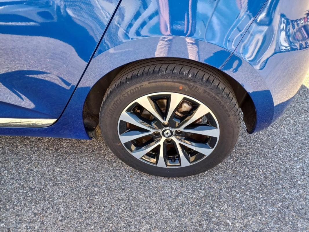 Renault Clio - Photo 12