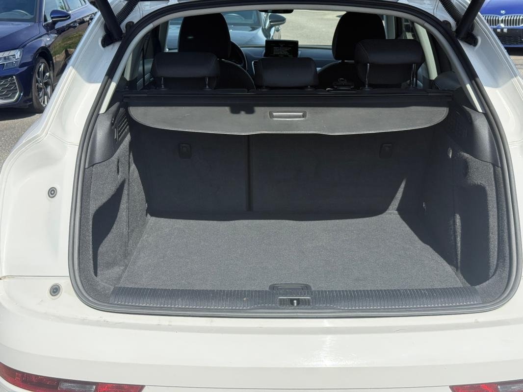 Audi Q3 - Photo 16