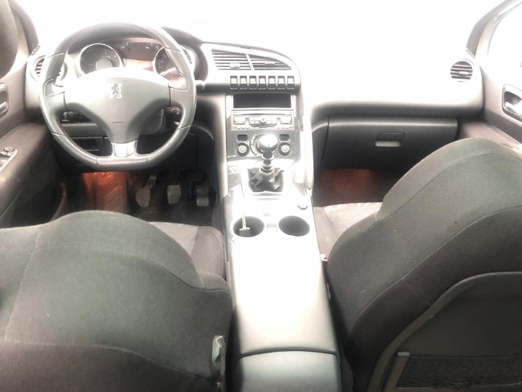 Peugeot 3008 - Photo 10
