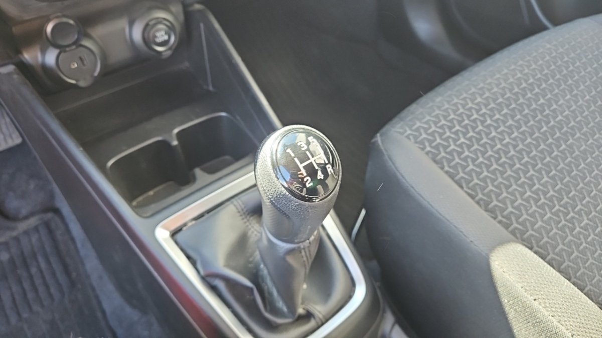 Suzuki Swift - Photo 28