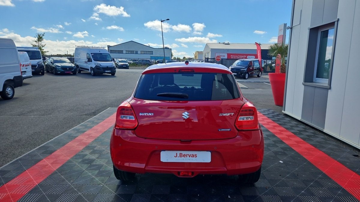 Suzuki Swift - Photo 4