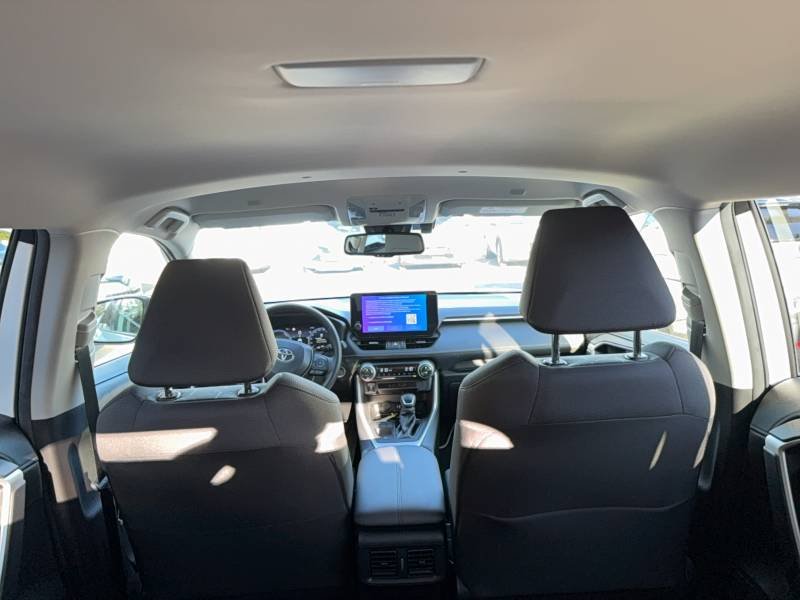 Toyota RAV4 - Photo 11