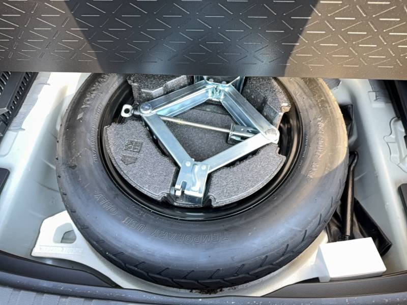 Toyota RAV4 - Photo 17
