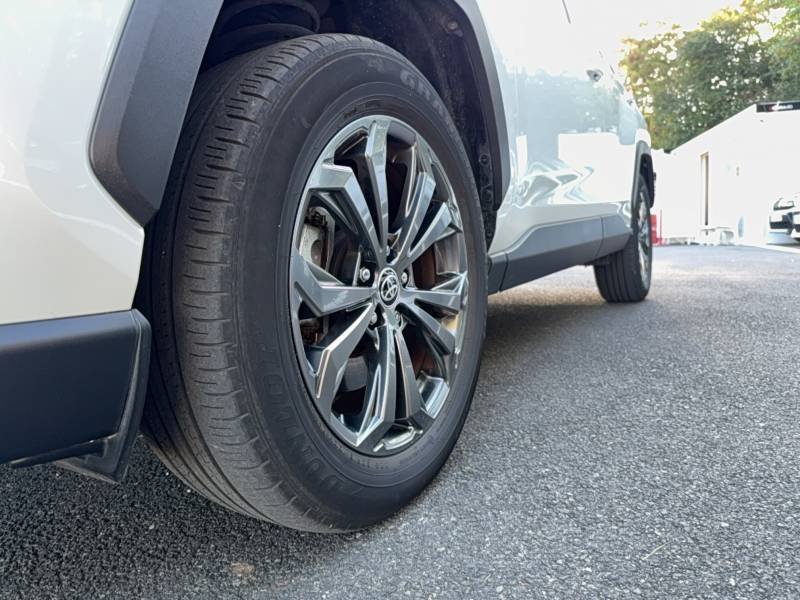 Toyota RAV4 - Photo 9