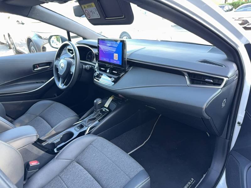 Toyota Corolla - Photo 12