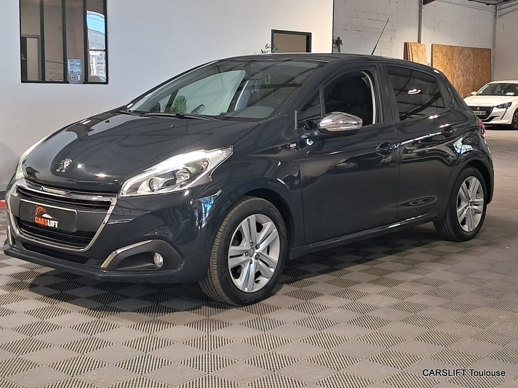 Peugeot 208 - Photo 3