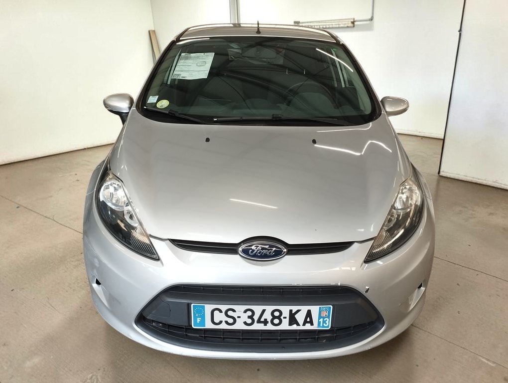 Ford Fiesta - Photo 4