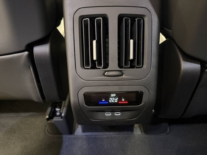 BMW iX3 - Photo 15