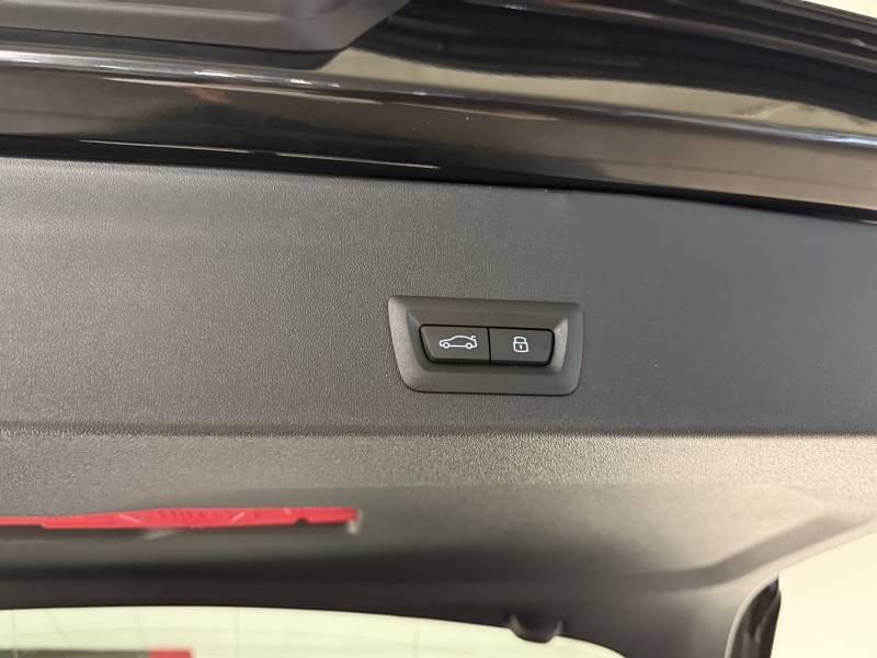 BMW iX3 - Photo 23