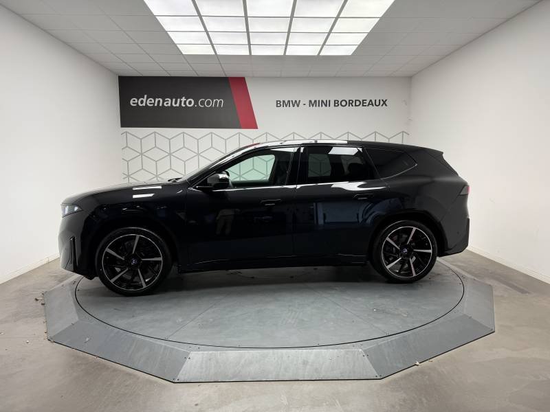 BMW iX3 - Photo 28