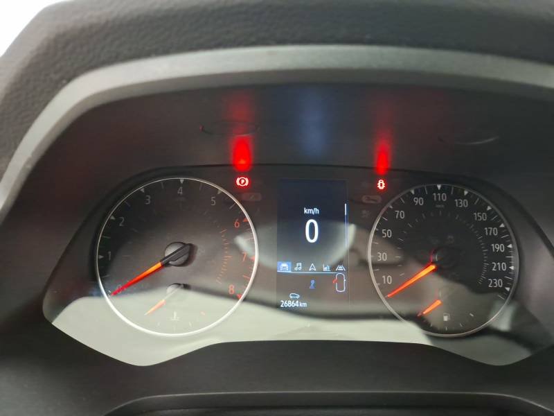 Renault Captur - Photo 17