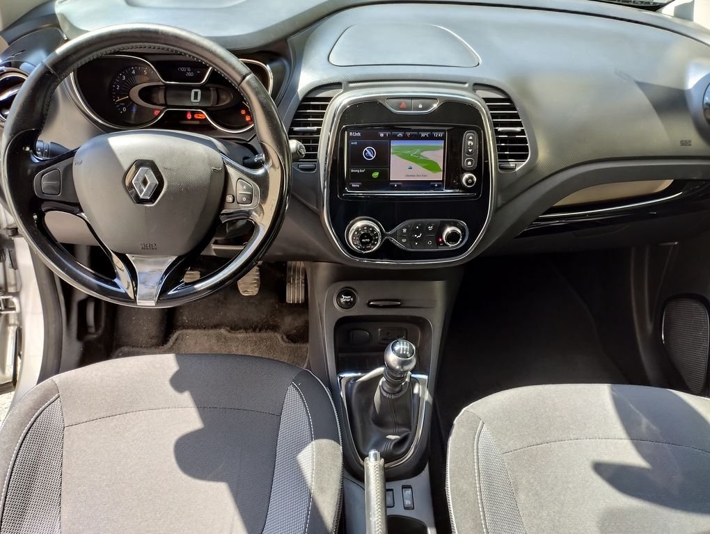 Renault Captur - Photo 3