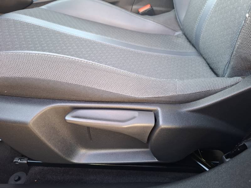 Peugeot 2008 - Photo 24