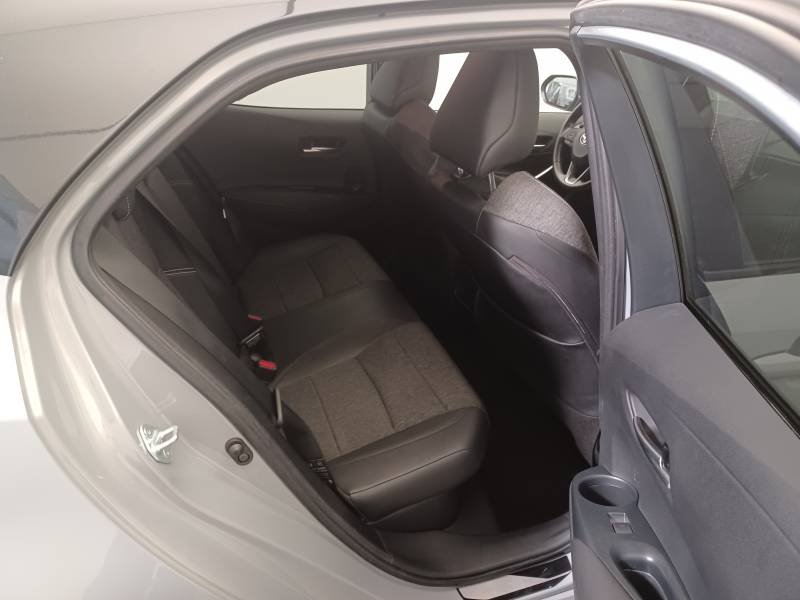 Toyota Corolla - Photo 15
