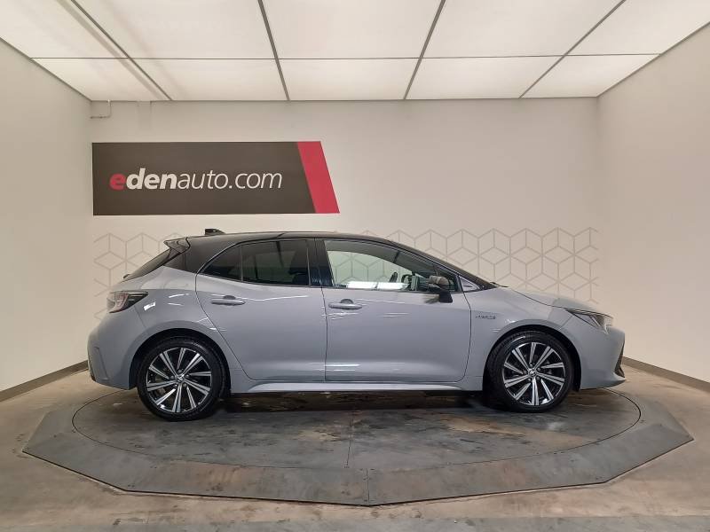 Toyota Corolla - Photo 3
