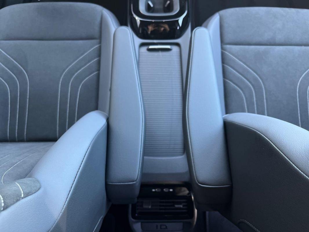 Volkswagen ID.4 - Photo 12
