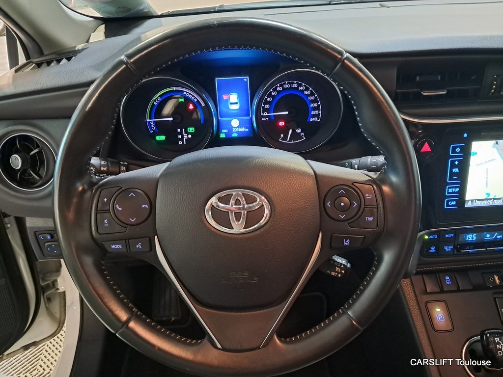 Toyota Auris - Photo 14