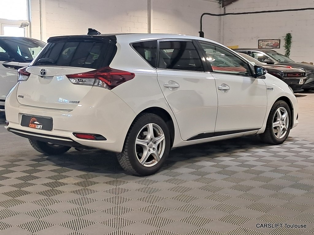Toyota Auris - Photo 7