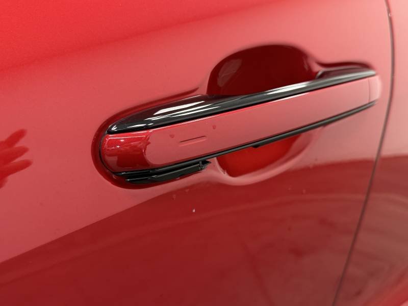Lexus LBX - Photo 16