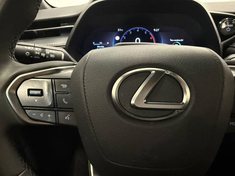 Lexus LBX - Photo 31