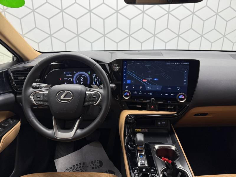 Lexus NX - Photo 11