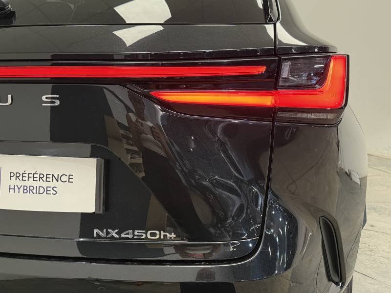 Lexus NX - Photo 14