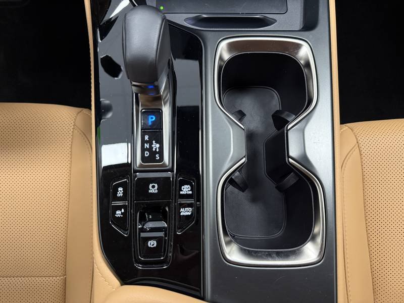 Lexus NX - Photo 25