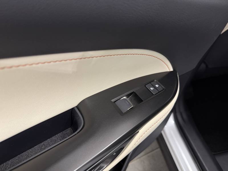 Lexus NX - Photo 22