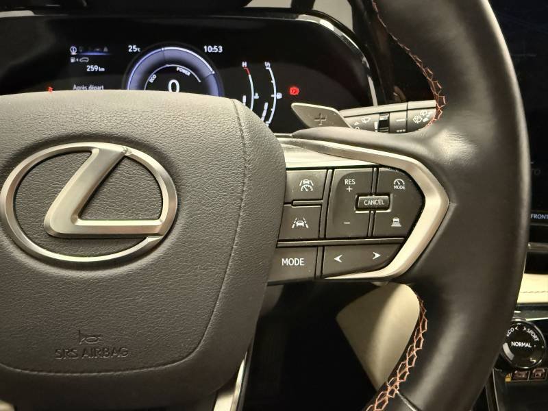 Lexus NX - Photo 31