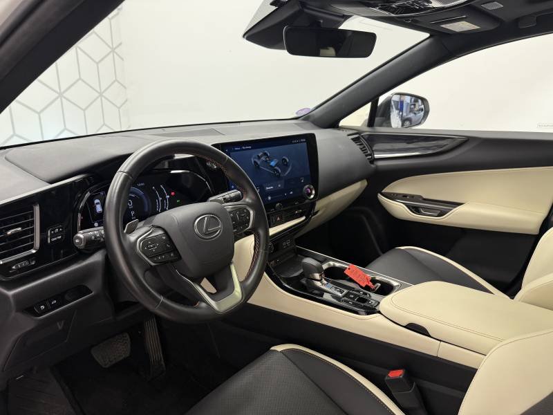 Lexus NX - Photo 10