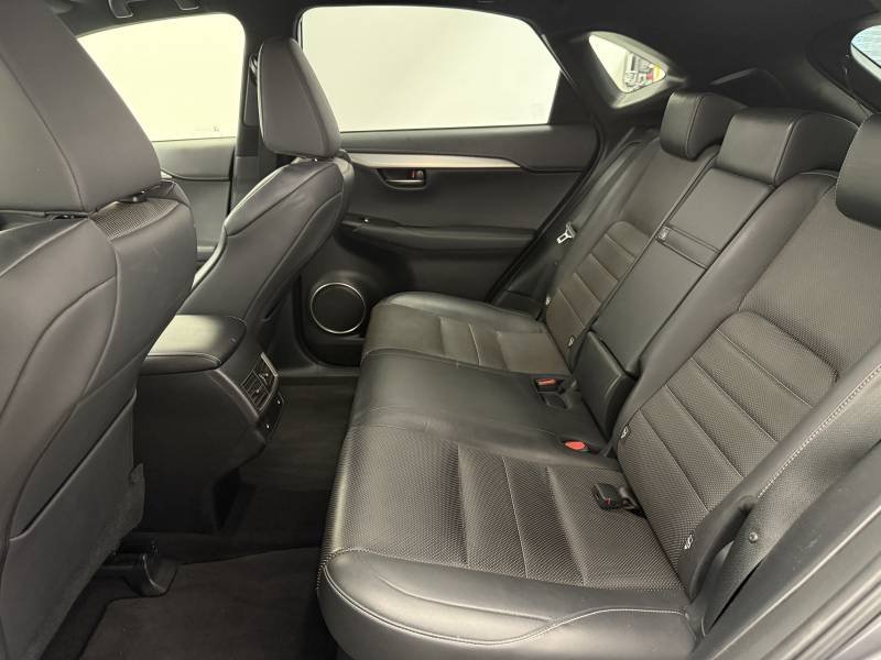 Lexus NX - Photo 13