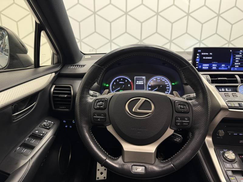 Lexus NX - Photo 27