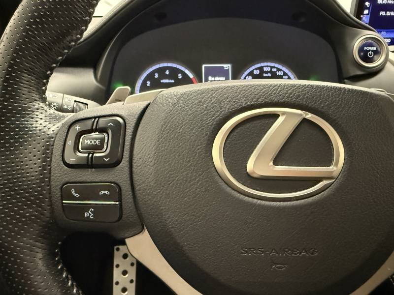 Lexus NX - Photo 35