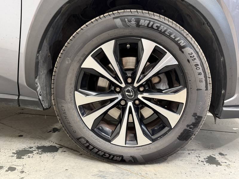 Lexus NX - Photo 9