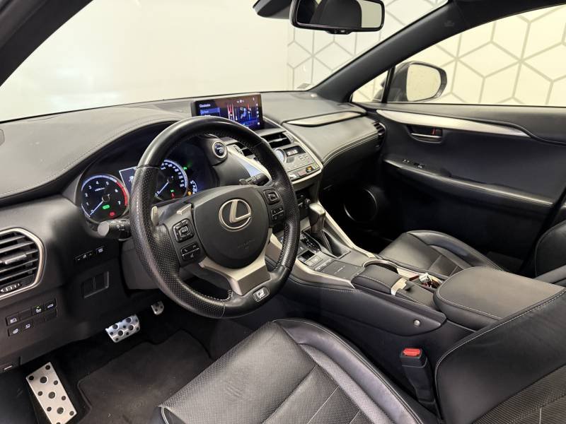 Lexus NX - Photo 10