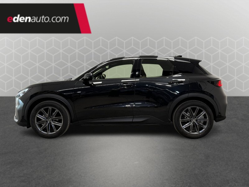 Lexus LBX - Photo 2