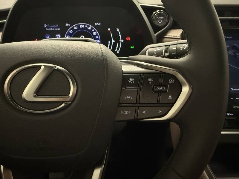 Lexus LBX - Photo 28