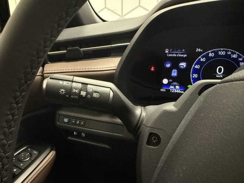 Lexus LBX - Photo 30