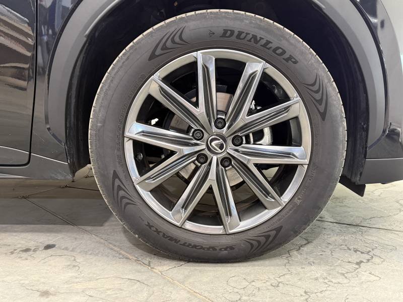 Lexus LBX - Photo 8