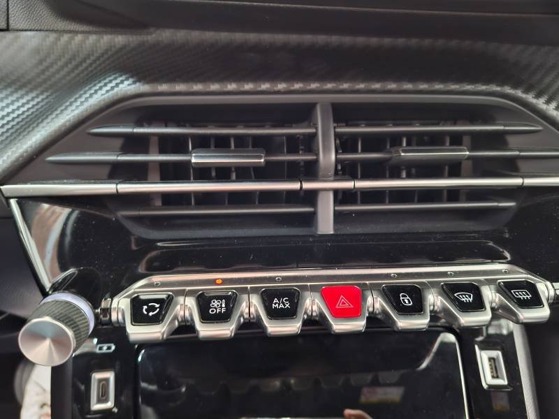 Peugeot 2008 - Photo 24